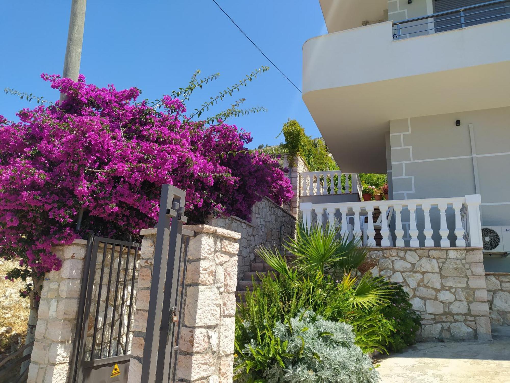 Villa Alimema Saranda Kültér fotó